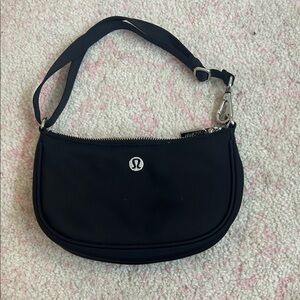 Lululemon City Essentials Mini Shoulder Bag